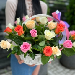 Trandafiri Multicolori in Cos alt vedere product 3