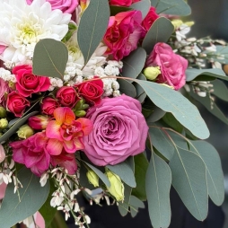 Buchet Alb Roz cu Trandafiri și Crizanteme photo