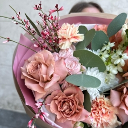 Buchet Cappuccino cu Flori Mixte alt vedere product 4