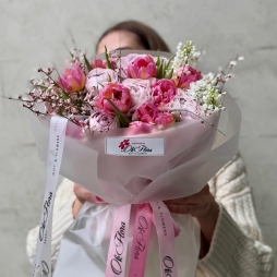 Buchet Roz de Primăvară cu Ranunculus și Lalele alt vedere product 4