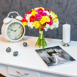 Buchet din 31 frezii alt vedere product