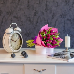 Buchet special Nr 6 din 25 lalele mov alt vedere product 2